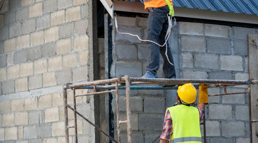 Professional residential roofers in Roslindale, MA